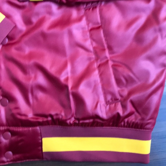 Nike SBxNBA Bomber Jacket - Picture 6 of 7